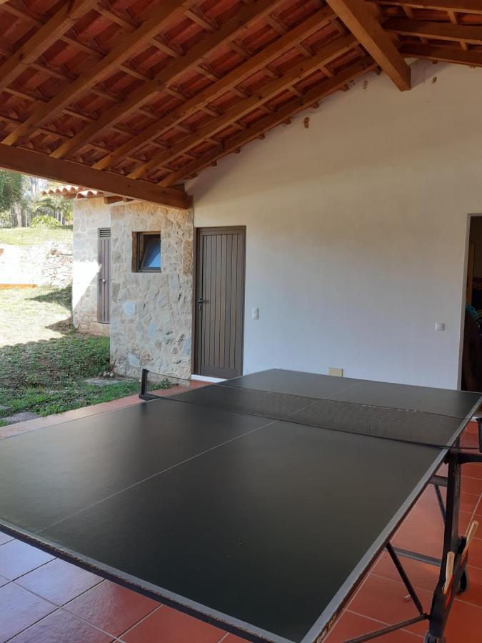 ヴィーラ・ノーヴァ・デ・ポイアレス Quinta No Pinhal Bed & Breakfast エクステリア 写真